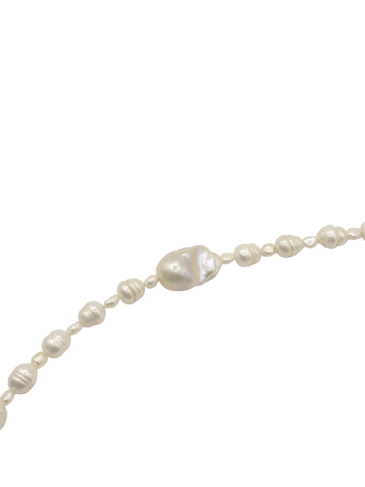 Atelia Pearl Necklace